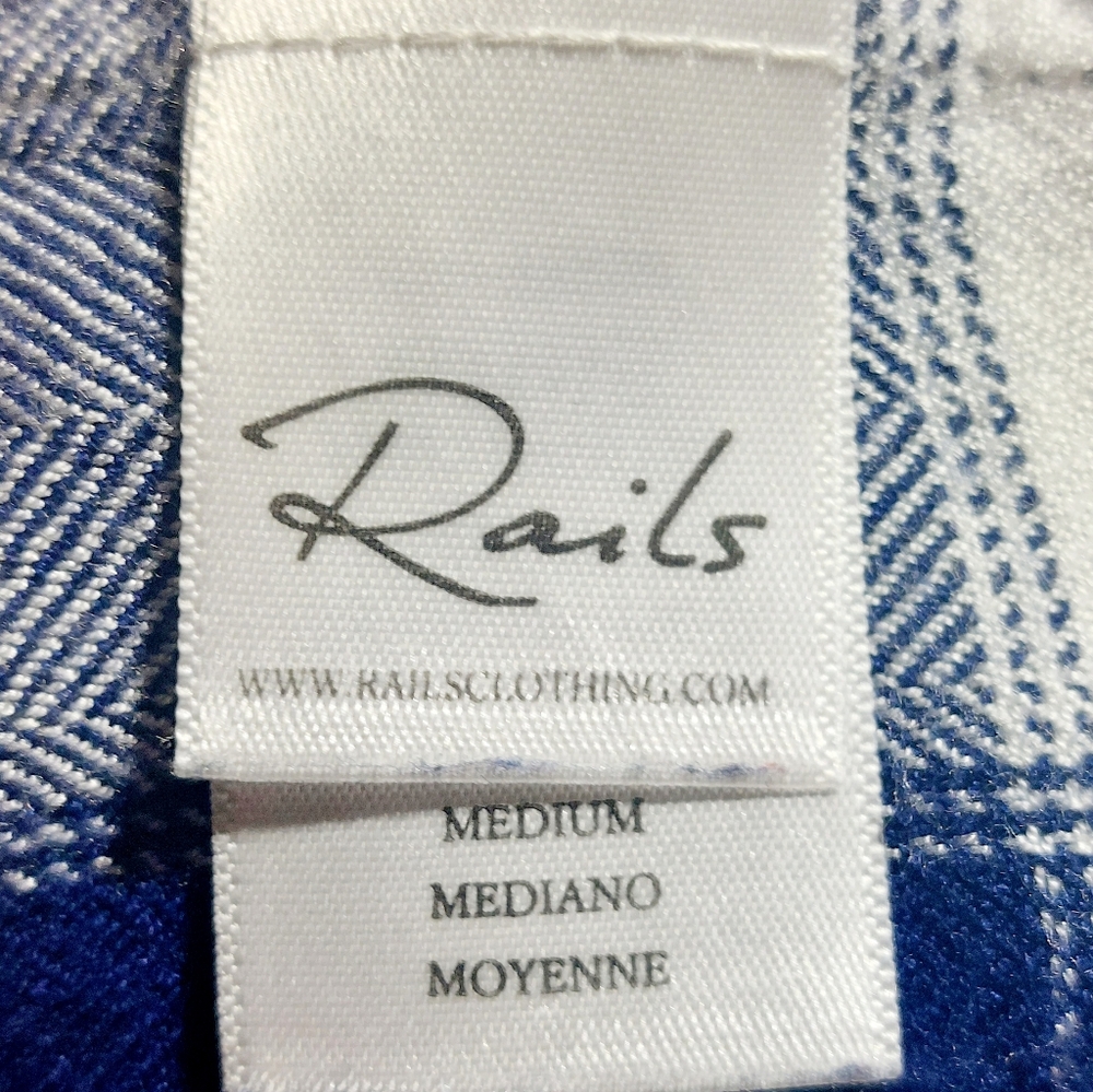 Rails Women's Britt Rolled Sleeve Button Down Plaid Shirt Blue/White Size Medium - Picture 15 of 15
